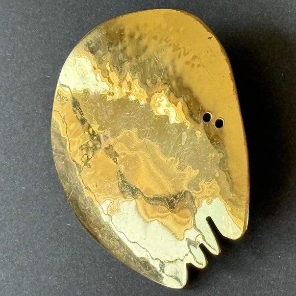 ARTISAN HANDMADE Brooch Hammered Gold Metal Funny Face Pin Back - Picture 6 of 7